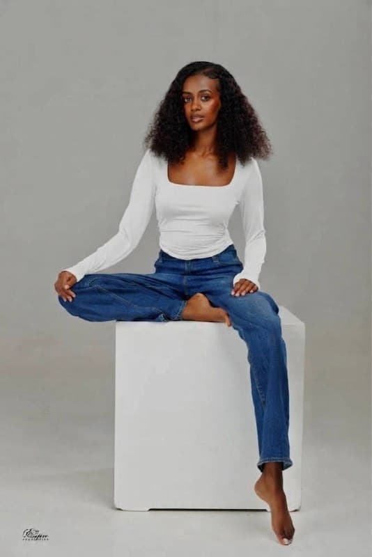 Cotton U-neck LS